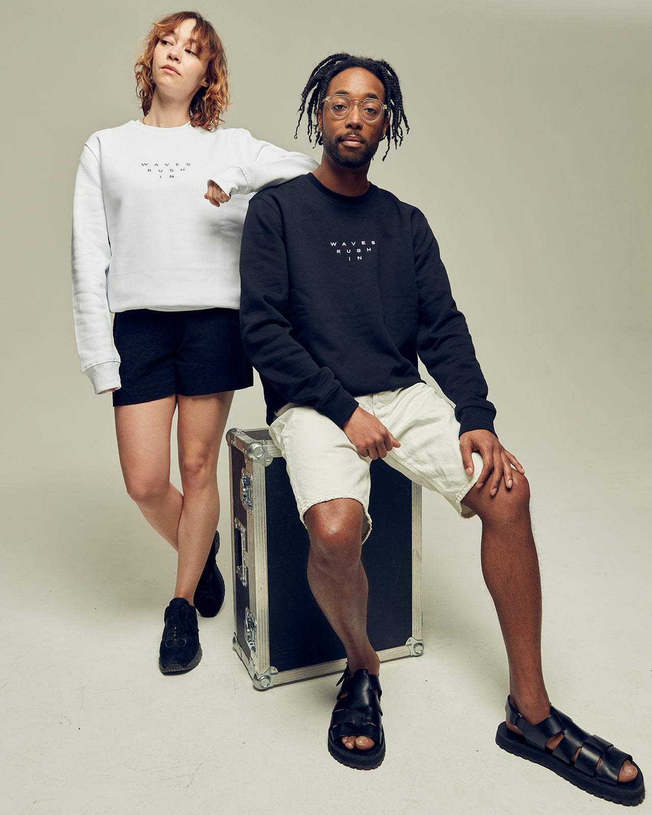 WAVES RUSH IN organic combed cotton unisex sweatshirt